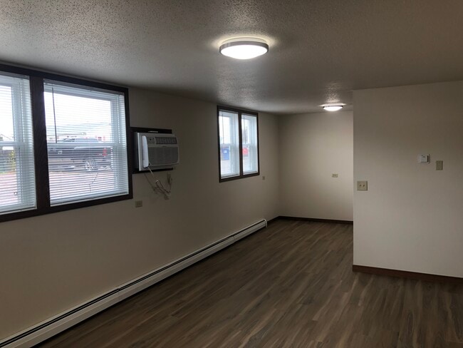 Photo - 3515 S West Ave Unidad #2