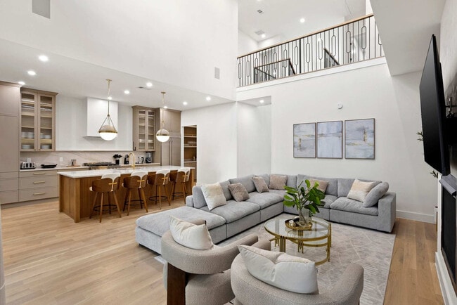 Photo - 8922 San Benito Way Unit SI ID1520043P