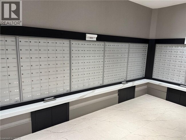 Photo - 55 Duke St W Unit 1701