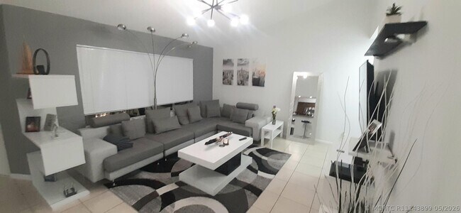 815 Boynton Beach Blvd Unit 15-204