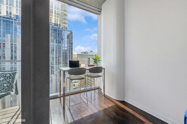 Photo - 600 N Fairbanks Ct Condo Unit 1704