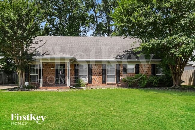 Photo - 2493 Tarbet Dr House