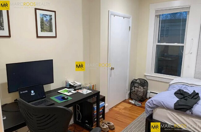 Photo - 65 Pleasant St Unit 2