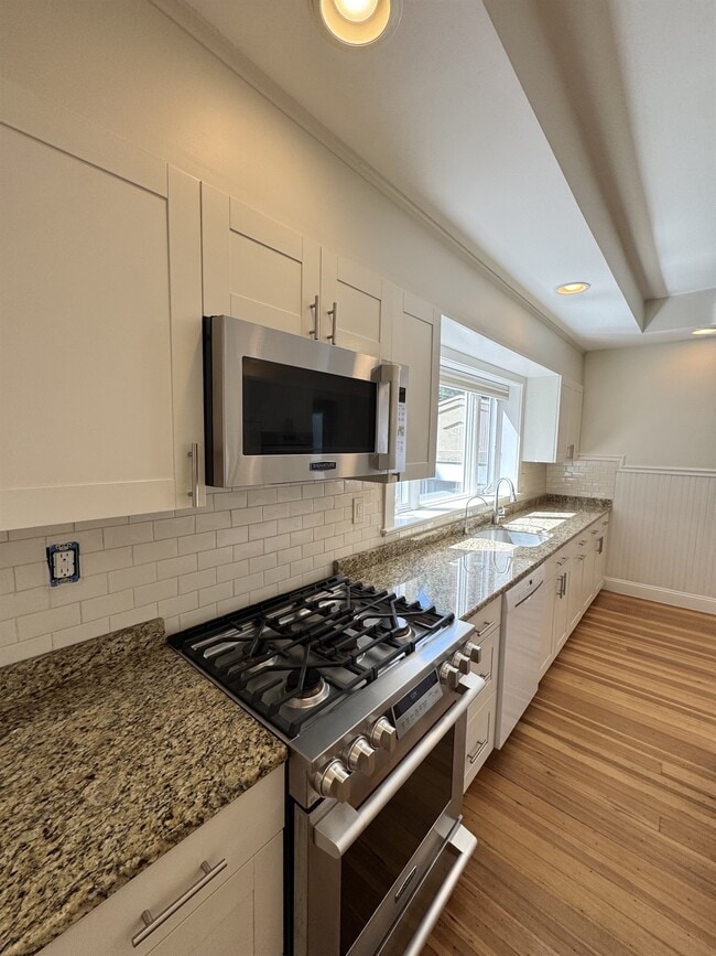 121 Highland Ave Unit 1