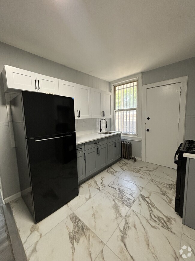 Building Photo - 288 S 8th St Rental
