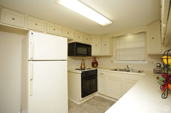 Photo - Georgetown Apartments