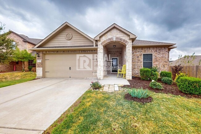 Photo - 3 Bedroom Single-Story Home available For ...