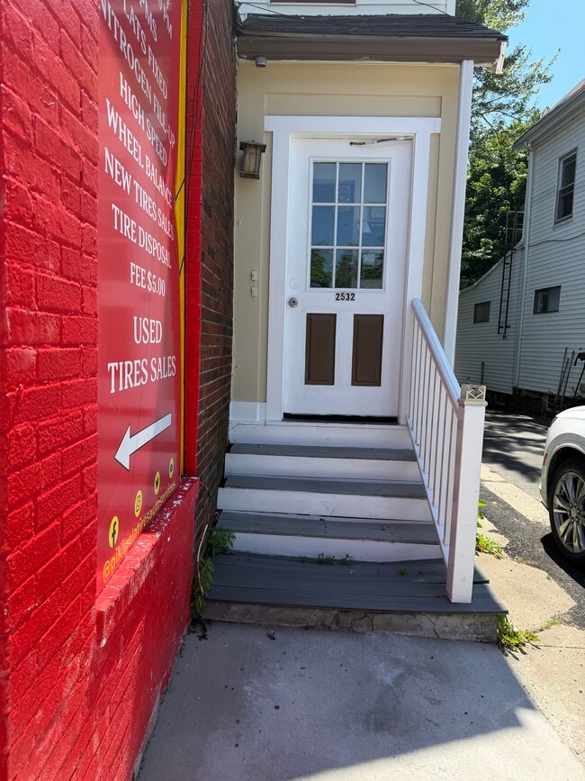 Photo - 2532 Massachusetts Ave Unidad 2