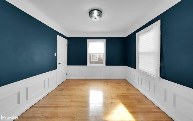 Photo - 14024 Grandville Ave
