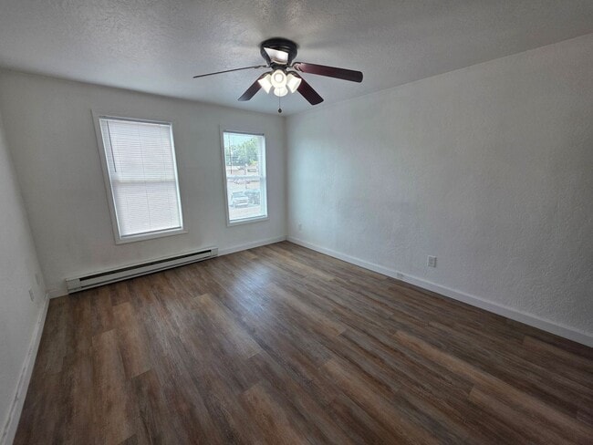 Photo - 153 E 2nd St Unidad Apt 4