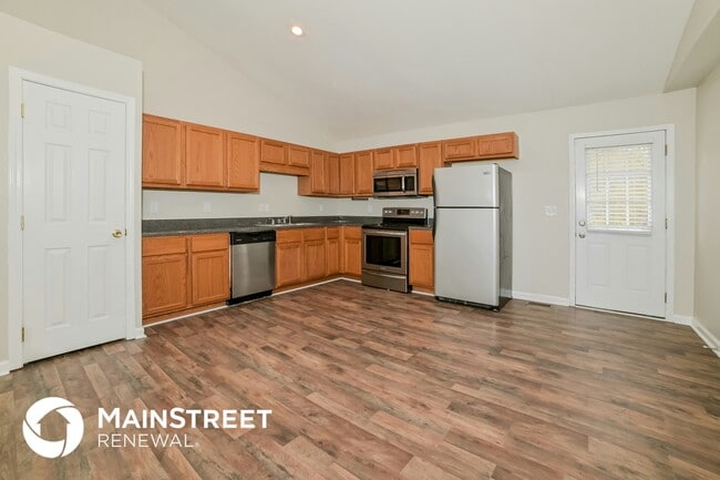 Photo - 187 Sandy Cir