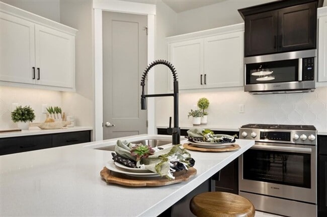 Photo - BRAND NEW HOME!!  4 Bedrooms, 3 Baths, Lar...