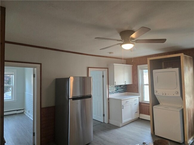 Photo - 59 Court St Unidad 2W