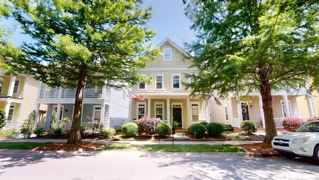 Photo - 1737 Lela Avenue House