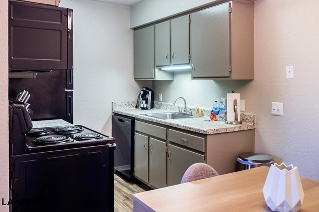 Photo - 6326 S 107th E Ave Unit 6335-4