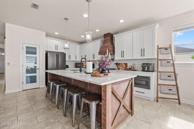 Photo - 105 Johnson Bayou Dr