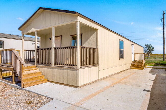 Photo - 2301 NW Sheridan Rd