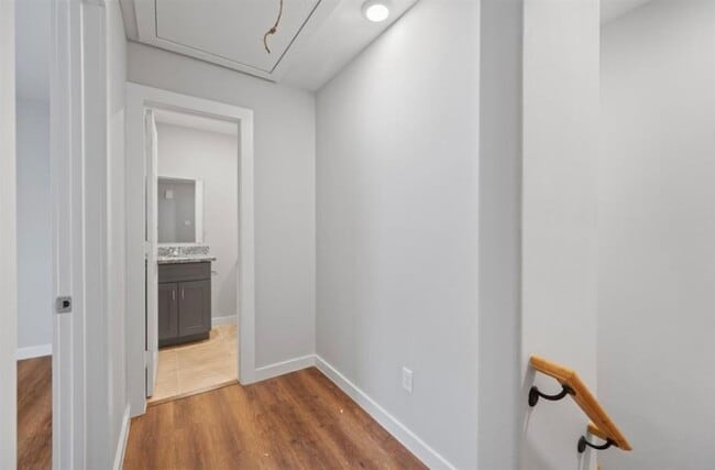 Photo - 8217 Crestview Dr Unidad A