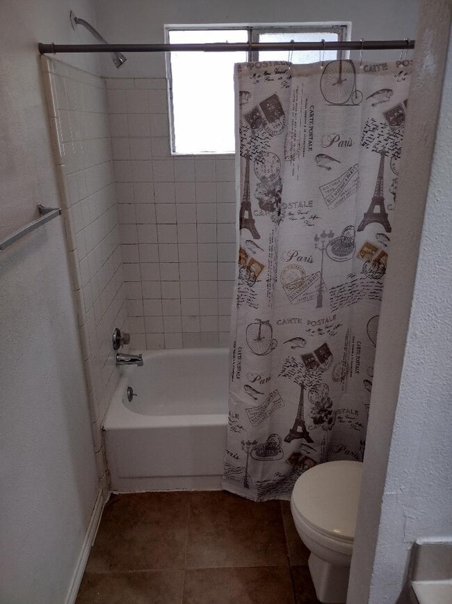 1629 Greywood Dr Unidad B