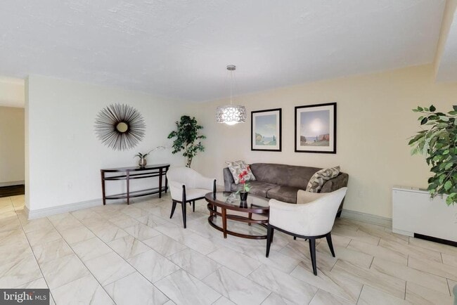 Photo - 7420 Lakeview Dr Unidad W205