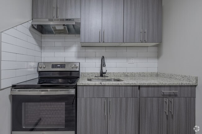 Kitchen - Apt #122