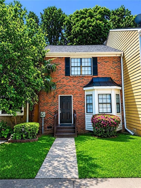 Photo - 120 Springstead Ct SW