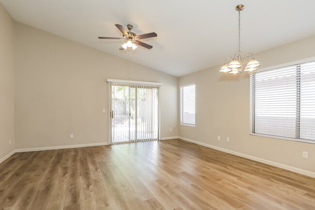 Photo - 7418 W Lone Cactus Dr