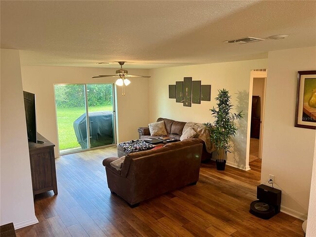 Photo - 2531 Lake Helen Osteen Rd