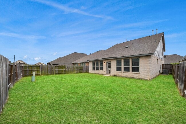 Photo - 7214 Cordgrass Prairie Ln