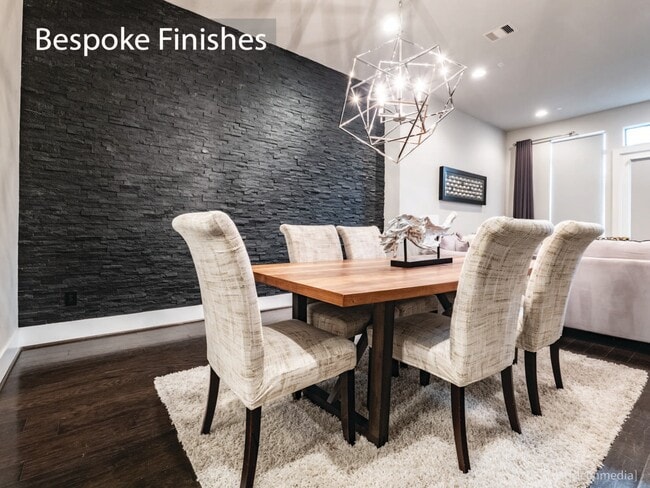 Photo - 1411 Nagle St