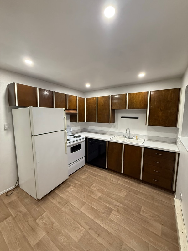 Photo - 10401 66th Ave E Unidad 7