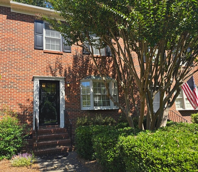 Building Photo - 2583 Spring Garden Rd NW Rental
