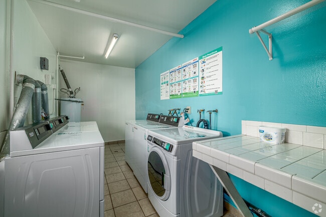 Laundry Center