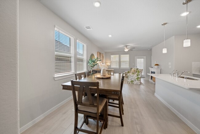 Building Photo - 17466 Buckeye Br