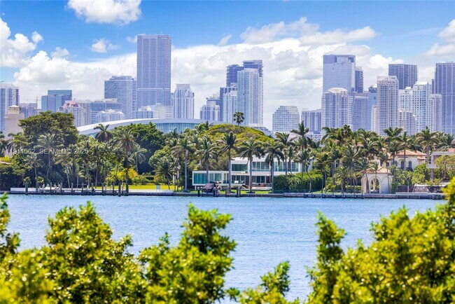 Photo - 1000 West Ave Unit 328