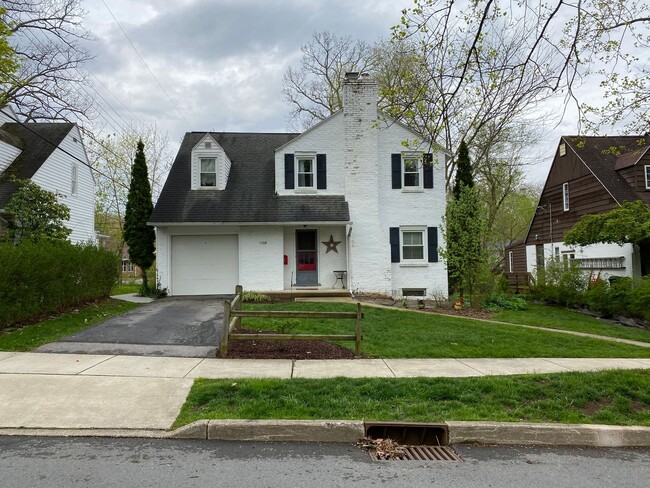 Furnished Single-Family in State College - Furnished Single-Family in State College House