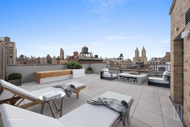 Photo - 164 W 74th St Unit PHA