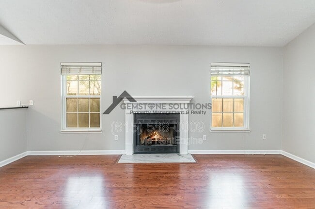 Photo - 108 Meridian Ct