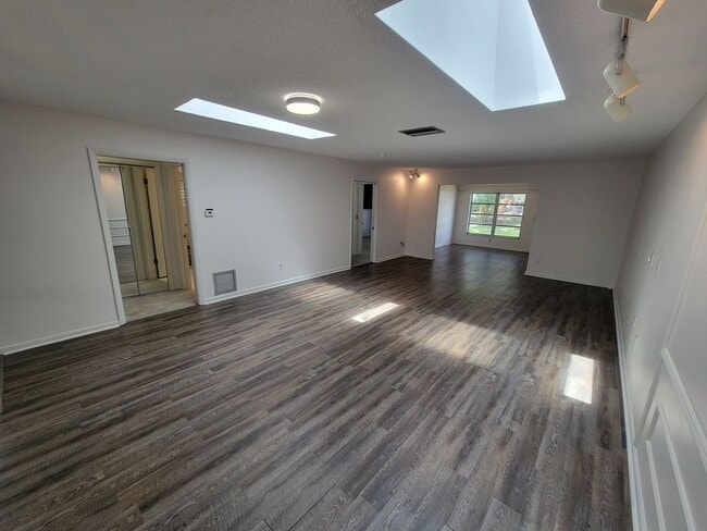 Photo - 2/2 Villa in Clearwater - 55+ Community