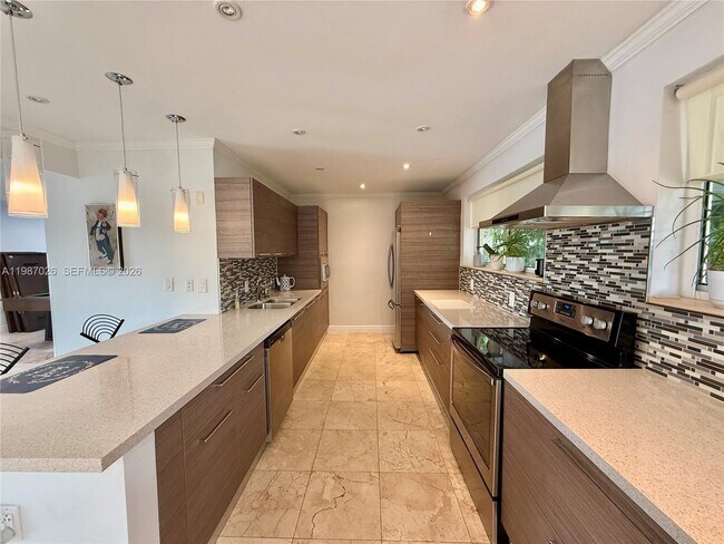 Photo - 211 189th Terrace