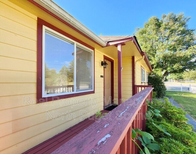 Photo - 10914 Willow Rd