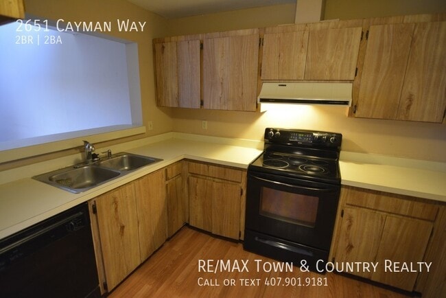 Photo - 2651 Cayman Way