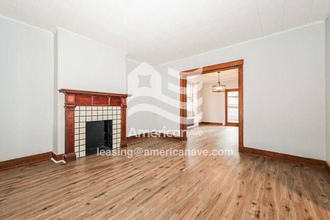 Photo - 3013 Pyramid Ave