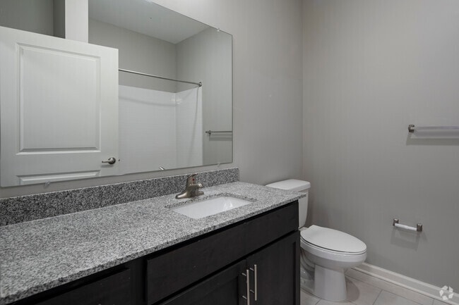 3BR, 2BA - 1,256