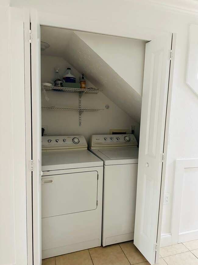 Photo - 4514 SW 8th Pl