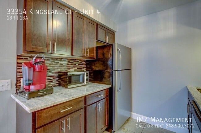 Photo - 33354 Kingslane Ct Unit 4