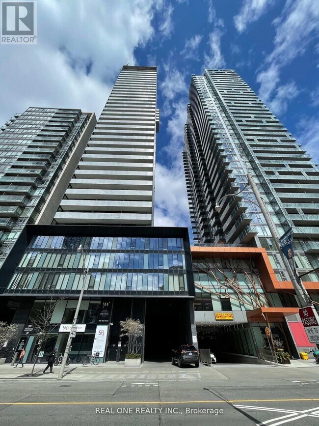 Photo - 28 Wellesley St E Unité 1203