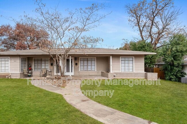 Building Photo - 815 Rittiman Rd