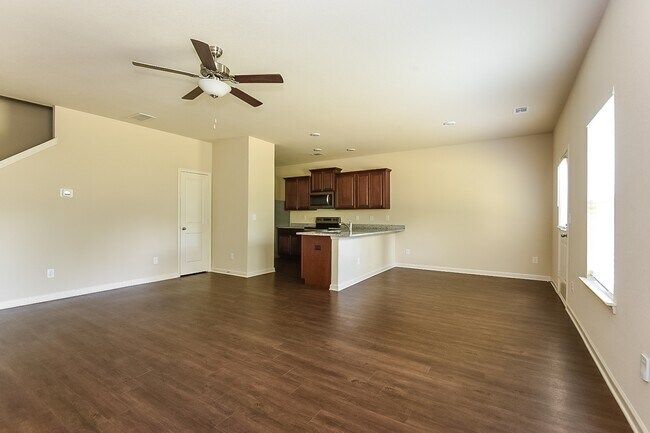 Photo - 147 Innis Brk Cir