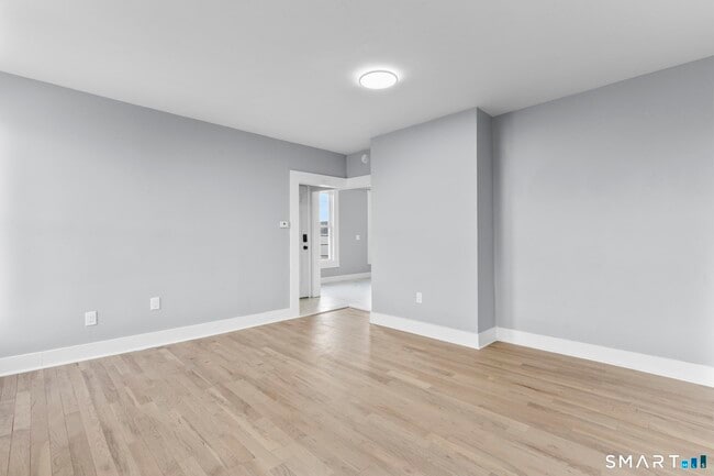 Photo - 302 Exchange St Unidad 2